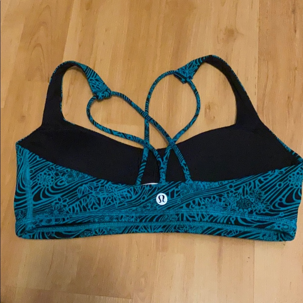 Lululemon bra